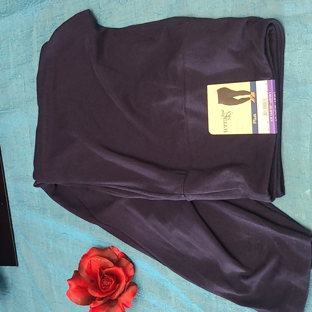 Women's stretch pants in blue